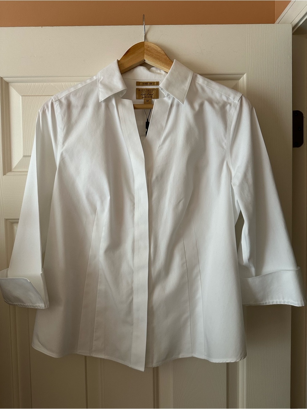 NWT Investments Taylor Non-Iron White Button-Front Shirt- 10P